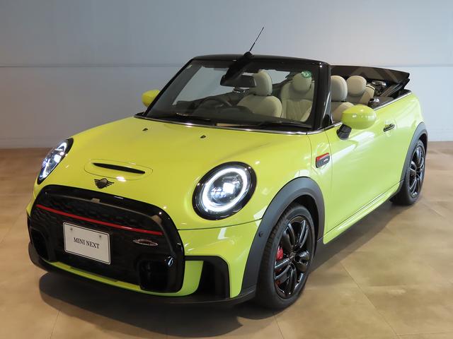 ＭＩＮＩ 　純正ＨＤＤナビ　ＡＣＣ　ＳＯＳコール　マルチディスプレイ　ＥＴＣルームミラー　シートヒーター　ＬＥＤヘッドライト　前後コナーセンサー　リアカメラ　ＵＪテールレンズ　１７アルミ　２年保証　認定中古車（10枚目）