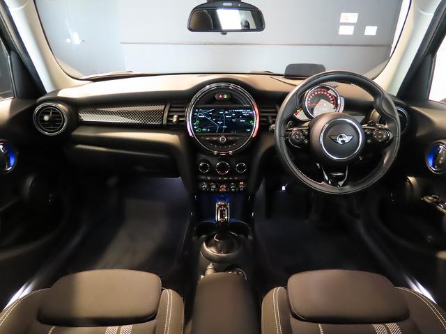 ＭＩＮＩ クーパーＳ　純正ＨＤＤナビ　ＡＣＣ　ＳＯＳコール　ヘッドアップディスプレイ　ドライブモード　ＥＴＣルームミラー　ＬＥＤヘッドライト　前後コナーセンサー　リアカメラ　ＵＪテールレンズ　２年保証　整備記録簿（22枚目）