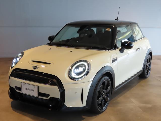 ＭＩＮＩ クーパーＳ　クラシック・トリム　純正ＨＤＤナビ　ＡＣＣ　ＳＯＳコール　マルチディスプレイ　ＥＴＣ　ＬＥＤヘッドライト　前後コナーセンサー　リアカメラ　ＵＪテールレンズ　純正１７インチアルミ　認定中古車　整備記録（11枚目）