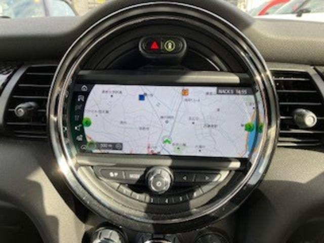 ＭＩＮＩ クーパーＳＤ　純正ＨＤＤナビ　ＡＣＣ　ＳＯＳコール　ＥＴＣルームミラー　ＬＥＤヘッドライト　ＬＥＤフォグ　前後コナーセンサー　ＵＪテールレンズ　リアカメラ　１７インチアルミ　認定中古車　整備記録（11枚目）
