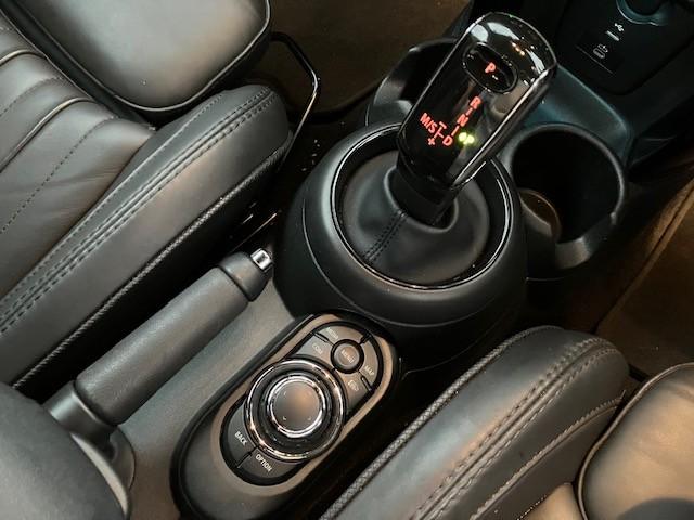 ＭＩＮＩ クーパーＳ　レゾリュート・エディション　ＡＰＰ　ＳＯＳコール　マルチディスプレイ　ヘッドアップディスプレイ　ＥＴＣルームミラー　ＬＥＤヘッドライト　前後コナーセンサー　リアカメラ　ＵＪテールレンズ　１８インチ　認定中古車　整備記録（13枚目）
