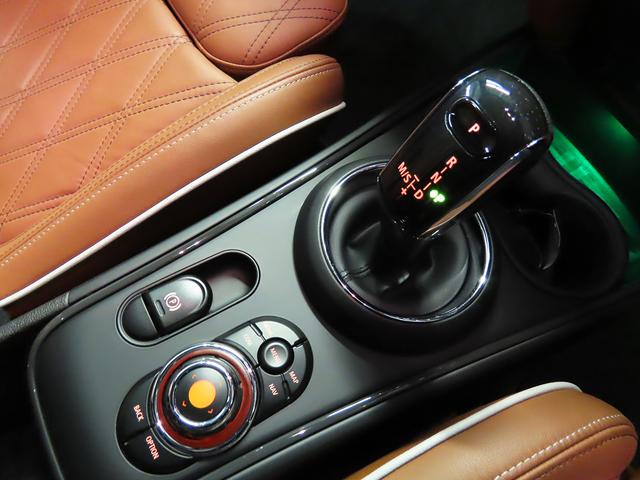 MINI クーパーSD クロスオーバー オール4 純正HDDナビ ACC SOSコール マルチディスプレイ ヘッドアップディスプレイ レザーシート シートヒーター 前後コナーセンサー リアカメラ UJテールレンズ 純正アルミ19 認定中古車 整備記録(21枚目)