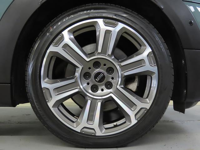 MINI クーパーSD クロスオーバー オール4 純正HDDナビ ACC SOSコール マルチディスプレイ ヘッドアップディスプレイ レザーシート シートヒーター 前後コナーセンサー リアカメラ UJテールレンズ 純正アルミ19 認定中古車 整備記録(27枚目)