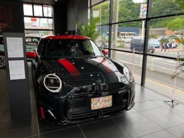 MINI クーパーSD クロスオーバー オール4 純正HDDナビ ACC SOSコール マルチディスプレイ ヘッドアップディスプレイ レザーシート シートヒーター 前後コナーセンサー リアカメラ UJテールレンズ 純正アルミ19 認定中古車 整備記録(41枚目)