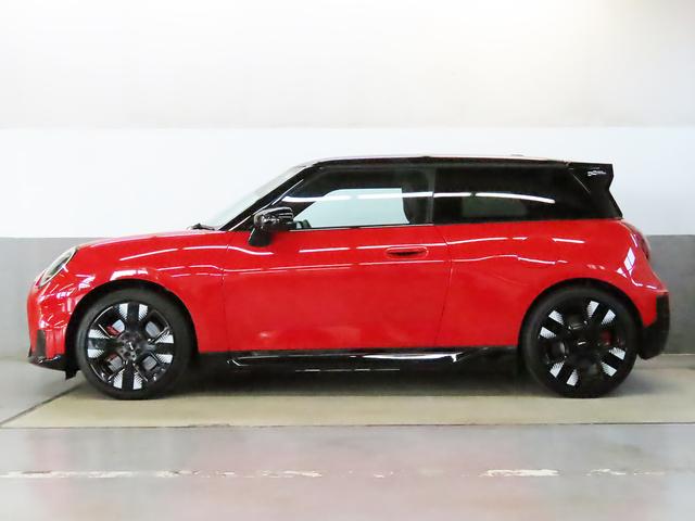 ＭＩＮＩ ＪＣＷ　Ｅ　ジョン・クーパー・ワークス・トリム　携帯連動ナビ　ＡＣＣ　ＳＯＳコール　ヘッドアップディスプレイ　ハーマンスピーカー　ＥＴＣ　パワーシート　アランドビューモニター　純正アルミ１８インチ　認定中古車　整備記録（9枚目）