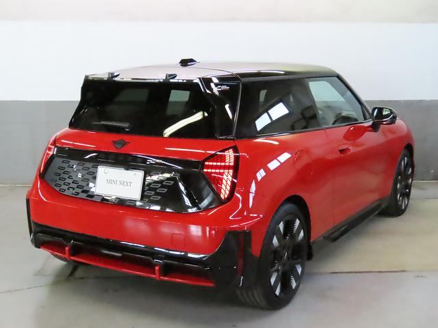 ＭＩＮＩ ＪＣＷ　Ｅ　ジョン・クーパー・ワークス・トリム　携帯連動ナビ　ＡＣＣ　ＳＯＳコール　ヘッドアップディスプレイ　ハーマンスピーカー　ＥＴＣ　パワーシート　アランドビューモニター　純正アルミ１８インチ　認定中古車　整備記録（12枚目）