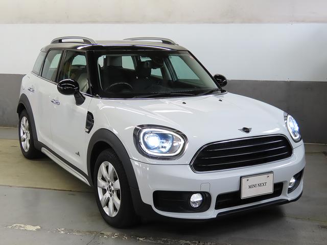 ＭＩＮＩ クーパーＤ　クロスオーバー　オール４　純正ＨＤＤナビ　ＡＣＣ　ＳＯＳコール　ＥＴＣルームミラーシートヒーター　ＬＥＤヘッドライト　リアコナーセンサー　リアカメラ　ＵＪテールレンズ　純正アルミ　整備記録　認定中古車（10枚目）