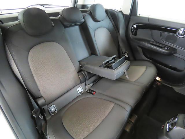 ＭＩＮＩ クーパーＤ　クロスオーバー　オール４　純正ＨＤＤナビ　ＡＣＣ　ＳＯＳコール　ＥＴＣルームミラーシートヒーター　ＬＥＤヘッドライト　リアコナーセンサー　リアカメラ　ＵＪテールレンズ　純正アルミ　整備記録　認定中古車（20枚目）