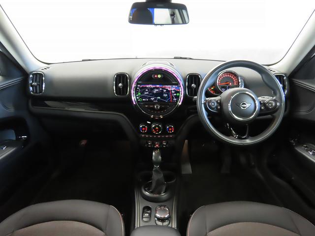 ＭＩＮＩ クーパーＤ　クロスオーバー　オール４　純正ＨＤＤナビ　ＡＣＣ　ＳＯＳコール　ＥＴＣルームミラーシートヒーター　ＬＥＤヘッドライト　リアコナーセンサー　リアカメラ　ＵＪテールレンズ　純正アルミ　整備記録　認定中古車（21枚目）