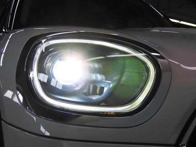 ＭＩＮＩ クーパーＤ　クロスオーバー　オール４　純正ＨＤＤナビ　ＡＣＣ　ＳＯＳコール　ＥＴＣルームミラーシートヒーター　ＬＥＤヘッドライト　リアコナーセンサー　リアカメラ　ＵＪテールレンズ　純正アルミ　整備記録　認定中古車（22枚目）