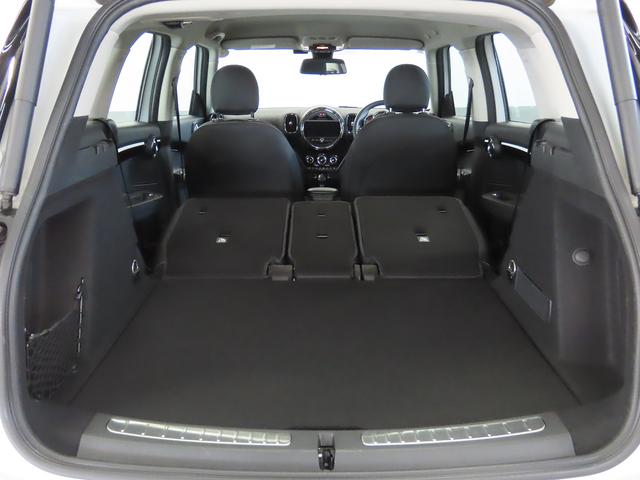 ＭＩＮＩ クーパーＤ　クロスオーバー　オール４　純正ＨＤＤナビ　ＡＣＣ　ＳＯＳコール　ＥＴＣルームミラーシートヒーター　ＬＥＤヘッドライト　リアコナーセンサー　リアカメラ　ＵＪテールレンズ　純正アルミ　整備記録　認定中古車（23枚目）