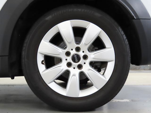 ＭＩＮＩ クーパーＤ　クロスオーバー　オール４　純正ＨＤＤナビ　ＡＣＣ　ＳＯＳコール　ＥＴＣルームミラーシートヒーター　ＬＥＤヘッドライト　リアコナーセンサー　リアカメラ　ＵＪテールレンズ　純正アルミ　整備記録　認定中古車（24枚目）