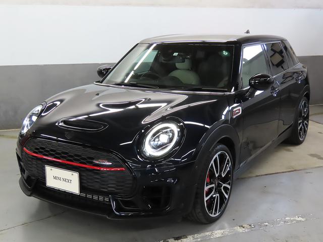 ＭＩＮＩ ジョンクーパーワークス　クラブマン　ＡＰＰ　ＳＯＳコール　マルチディスプレイ　ヘッドアップディスプレイ　ＥＴＣ　レザーシート　シートヒーター　ＬＥＤヘッドライト　前後コナーセンサー　リアカメラ　整備記録　認定中古車（11枚目）