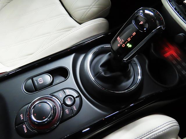 ＭＩＮＩ ジョンクーパーワークス　クラブマン　ＡＰＰ　ＳＯＳコール　マルチディスプレイ　ヘッドアップディスプレイ　ＥＴＣ　レザーシート　シートヒーター　ＬＥＤヘッドライト　前後コナーセンサー　リアカメラ　整備記録　認定中古車（22枚目）