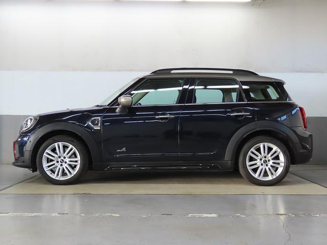 ２年間走行距離無制限保証　全国のＭＩＮＩ正規ディーラーで保証修理がお受けいただけます。