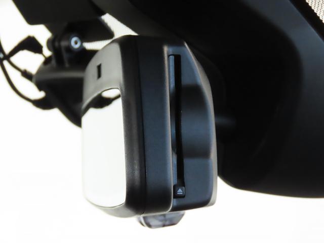 ルームミラー内蔵ＩＴＳスポット対応ＤＳＲＣ（ＥＴＣ２．０）車載器