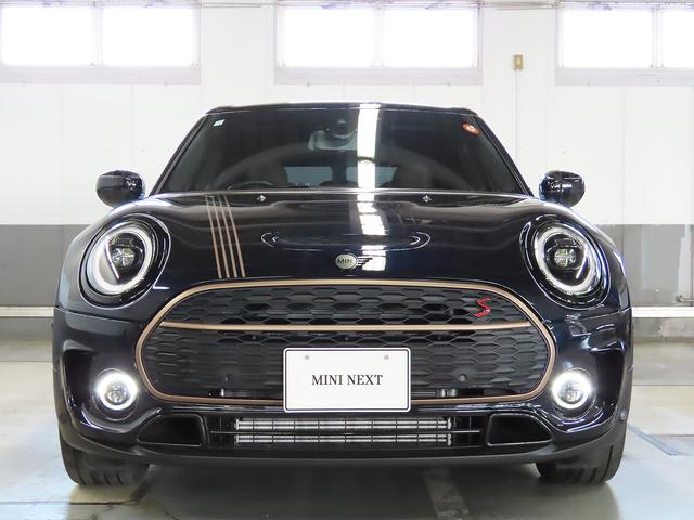 ＭＩＮＩ クーパーＳ　クラブマン　ファイナル・エディション　純正ＨＤＤナビ　ＳＯＳコール　マルチディスプレイ　ドライブモード　レザーシート　シートヒーター　前後コナーセンサー　リアカメラ　ＵＪテールレンズ　１８インチアルミ　認定中古車　整備記録（5枚目）