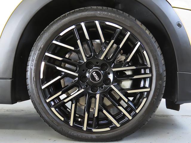 ＭＩＮＩ クーパーＳ　フェイバリット・トリム　携帯連動ナビ　ＡＣＣ　ＳＯＳコール　ヘッドアップディスプレイ　ＥＴＣ　ＬＥＤヘッドライト　アラウンドビューモニター　純正１８インチアルミ　認定中古車　整備記録（26枚目）