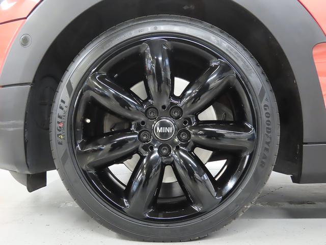 MINI クーパーS クラブマン オール4 HDDナビ ACC ETC ハーマンスピーカー マルチディスプレイ JCWステアリング シートヒーター サンルーフ 前後コナーセンサー UJテールレンズ 18インチアルミ 認定中古車 整備記録(33枚目)
