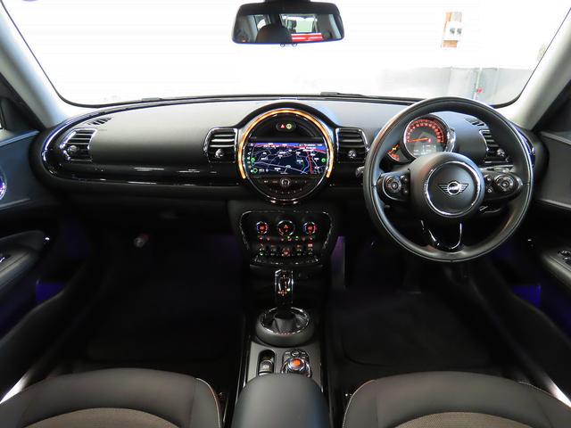 ＭＩＮＩ クーパーＤ　クラブマン　純正ＨＤＤナビ　ＡＣＣ　ＳＯＳコール　ＥＴＣルームミラー　ドライブモード　シートヒーター　前後コナーセンサー　リアカメラ　ＵＪテールレンズ　純正１７インチアルミ　認定中古車　整備記録（22枚目）