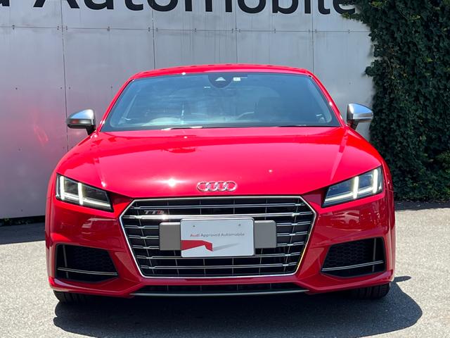 アウディ ｔｔｓクーペ ２ ０ｔｆｓｉ クワトロ 428 0万円 平成28年 16年 東京都 中古車 価格 Com