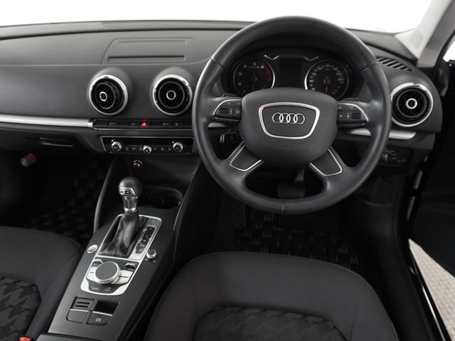 Ａ３ スポーツバック１．４ＴＦＳＩ　ＭＭＩナビゲーションシステム　コンビニエンスパッケージ　アダプティブクルーズコントロール　認定中古車（12枚目）