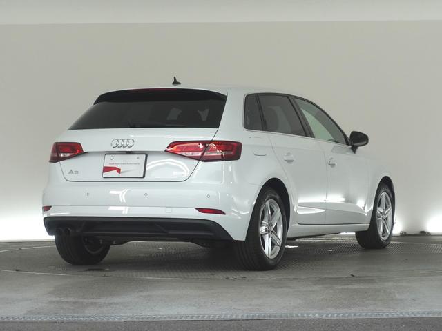 A3 スポーツバック30TFSI アシスタンスパッケージ アドバンストキーシステム ナビゲーションPlusパッケージ バーチャルコクピット 認定中古車(4枚目)