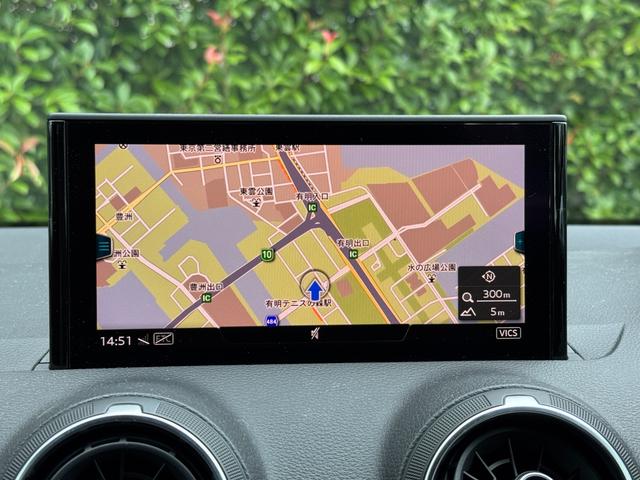 Ｑ２ ３０ＴＦＳＩスポーツ　アシスタンスパッケージ　オートマチックテールゲート　ナビゲーションパッケージ　バーチャルコクピット　認定中古車（10枚目）