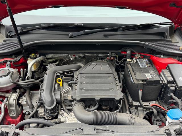 Ｑ２ ３０ＴＦＳＩスポーツ　アシスタンスパッケージ　オートマチックテールゲート　ナビゲーションパッケージ　バーチャルコクピット　認定中古車（18枚目）