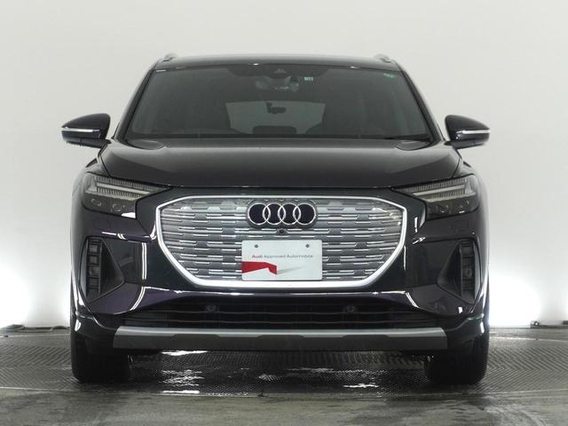Q4 e-トロン 40e-トロン advancedインテリアパッケージ アコースティックガラス(フロントサイド) 認定中古車(3枚目)