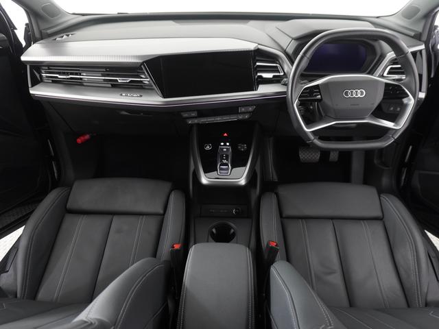 Q4 e-トロン 40e-トロン advancedインテリアパッケージ アコースティックガラス(フロントサイド) 認定中古車(6枚目)