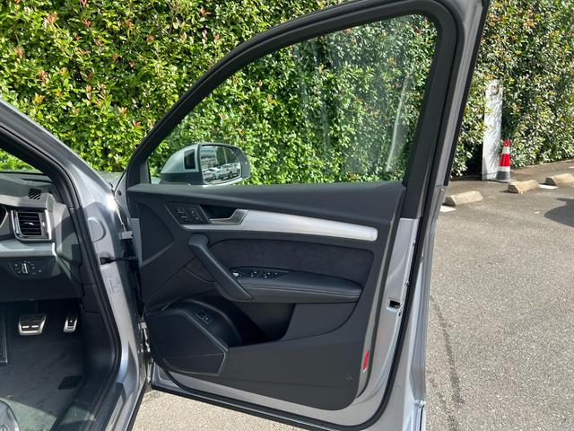 Q5スポーツバック 40TDIクワトロ Sライン S line dynamic edition パッケージ S line Plus パッケージ TVチューナー コンフォートパッケージ 認定中古車(12枚目)