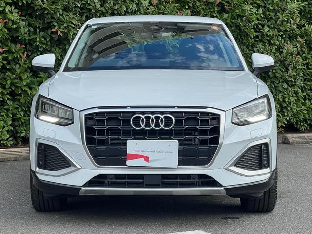 Ｑ２ ３５ＴＦＳＩアドバンスド　コンビニエンス＆アシスタンスパッケージ　ナビゲーションパッケージ　テクノロジーパッケージ　認定中古車（3枚目）