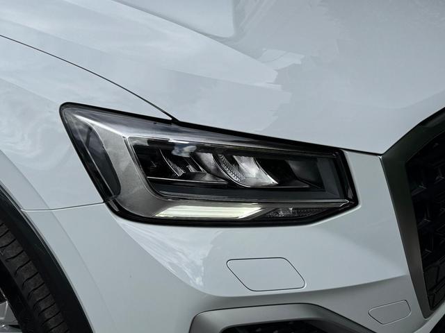 Ｑ２ ３５ＴＦＳＩアドバンスド　コンビニエンス＆アシスタンスパッケージ　ナビゲーションパッケージ　テクノロジーパッケージ　認定中古車（15枚目）