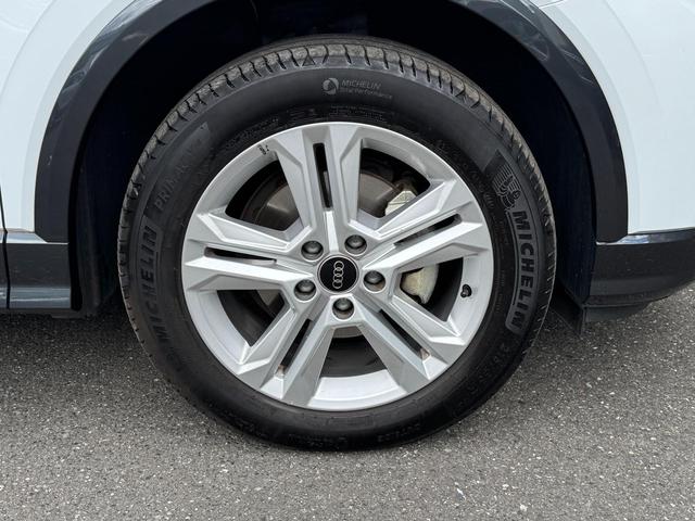 Ｑ２ ３５ＴＦＳＩアドバンスド　コンビニエンス＆アシスタンスパッケージ　ナビゲーションパッケージ　テクノロジーパッケージ　認定中古車（16枚目）