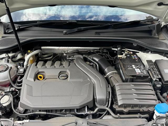 Ｑ２ ３５ＴＦＳＩアドバンスド　コンビニエンス＆アシスタンスパッケージ　ナビゲーションパッケージ　テクノロジーパッケージ　認定中古車（18枚目）