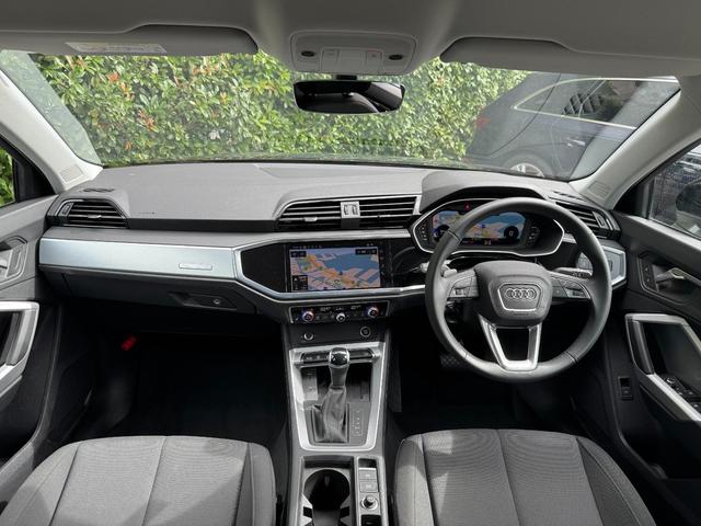 Q3 35TFSIアドバンスド コンビニエンスアシスタンスパッケージ スマートフォンインターフェース ステアリング3スポークレザーマルチファンクションパドルシフト 認定中古車(9枚目)