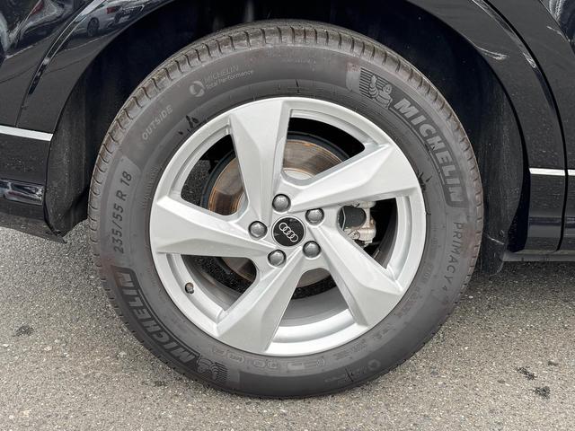 Q3 35TFSIアドバンスド コンビニエンスアシスタンスパッケージ スマートフォンインターフェース ステアリング3スポークレザーマルチファンクションパドルシフト 認定中古車(17枚目)