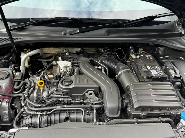 Q3 35TFSIアドバンスド コンビニエンスアシスタンスパッケージ スマートフォンインターフェース ステアリング3スポークレザーマルチファンクションパドルシフト 認定中古車(18枚目)