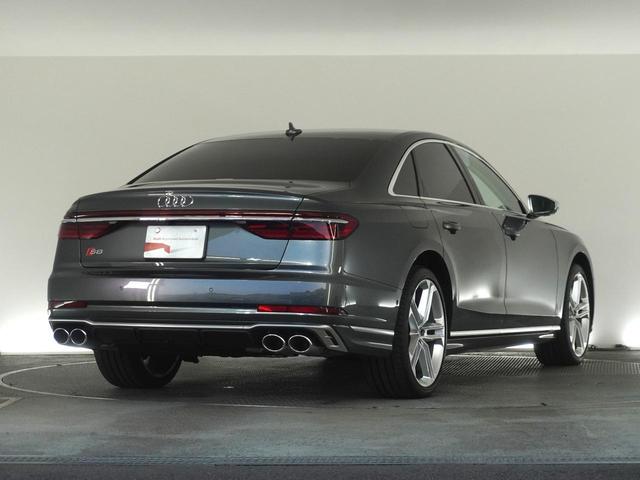 S8 ベースグレード コンフォートパッケージ Bang & Olufsen 3Dアドバンストサウンドシステム Audi デザインセレクション パステルシルバー パノラマサンルーフ(4枚目)