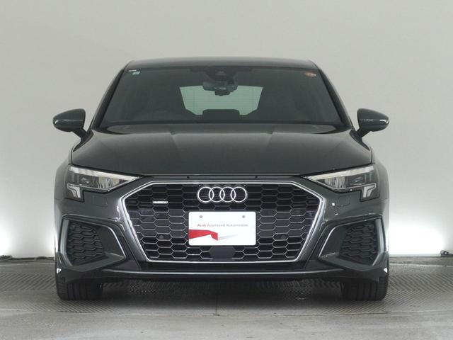 北海道から沖縄まで、全国陸送も承っております。遠方納車の手続きや費用等、スタッフまでお気軽にお問合せ下さい。お車をご自宅までお持ちいたします。