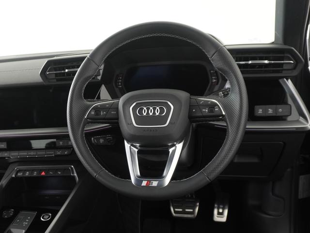 Ａｕｄｉ　Ａｐｐｒｏｖｅｄ有明店は正規ディーラーであることはもちろんの事、保険代理店でもあります。セールススタッフは保険の有資格者ですので保険のご相談もお任せ下さい。