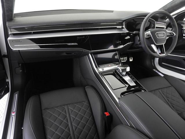 Ｓ８ ベースグレード　コンフォートパッケージ　パノラマサンルーフ　ヘッドライニングブラックダイナミカ　アシスタンスパッケージ　リアシートＵＳＢチャージング　オプション２１インチアルミホイール　認定中古車（15枚目）