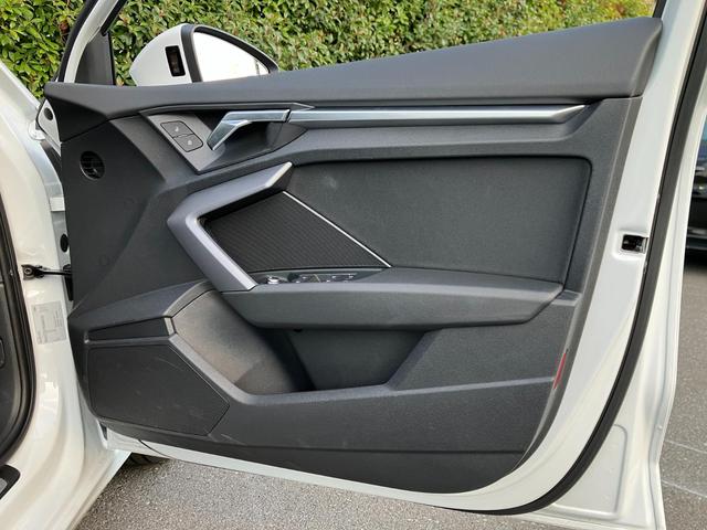 A3 スポーツバック30TFSIアドバンスド コンビニエンス&アシスタンスパッケージライト ナビゲーションパッケージ 認定中古車(12枚目)