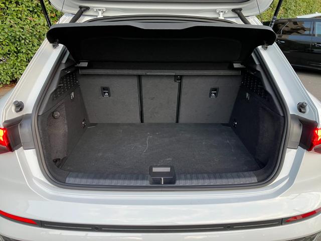 A3 スポーツバック30TFSIアドバンスド コンビニエンス&アシスタンスパッケージライト ナビゲーションパッケージ 認定中古車(13枚目)