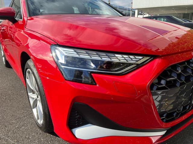 ���s��������A�\���ȍL���������Q�b�W�X�y�[�X�ł��B���A�V�[�g�͕����|���ł��̂ŁA�傫�ȉו���ύڂ��鎖���\�ł��B