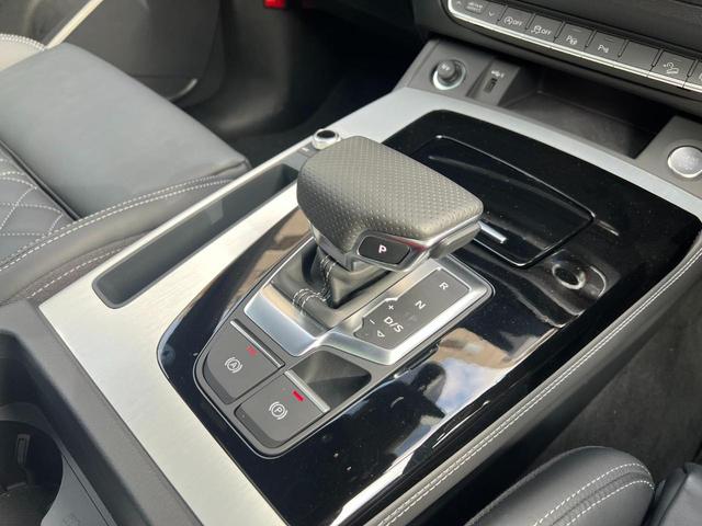 Ｑ５スポーツバック ４０ＴＤＩクワトロ　Ｓライン　Ｓラインダイナミックエディションパッケージ　Ｓラインプラスパッケージ　コンフォートパッケージ　認定中古車（10枚目）