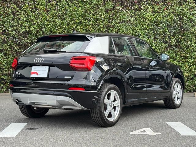 Q2 30TFSIスポーツ パーシャルレザーシート アシスタンスパッケージ オートマチックテールゲート ナビゲーションパッケージ バーチャルコックピット 認定中古車(3枚目)