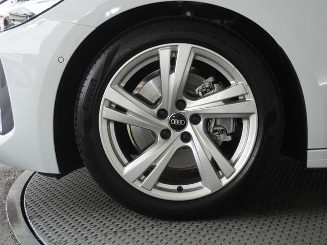 Ａ５アバント ＴＦＳＩ　１１０ｋＷ　テクノロジーパッケージプロ　　ａｄｖａｎｃｅｄ　パッケージ　ライティング　パッケージ　　　ａｄｖａｎｃｅｄエクステリア　認定中古車（16枚目）