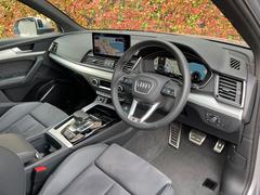 Ａｕｄｉのインテリアはエクステリア同様、優れたデザイン性とクオリティ、そして機能性を兼ね備えております。 6